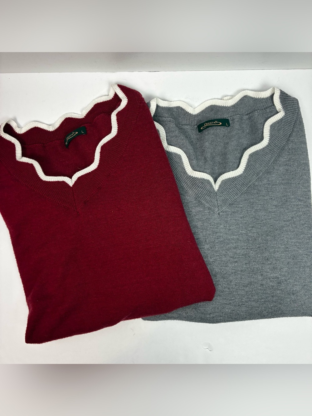 Ofeefan Bundle of 2 Sweaters Gray & Red